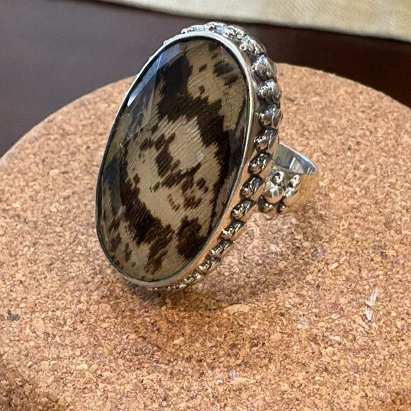 Amy Kahn Russell Feather Design Ring Beneath Faceted Quartz Ring - Picture 3 of 10